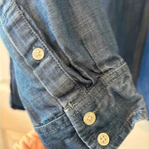 Talbots Denim Nautical Cottagecore Top With Button Detail On The Side Size M - Picture 6 of 11